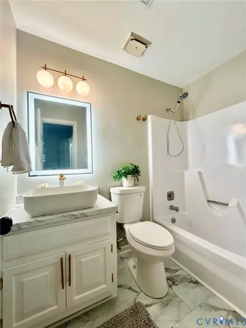 Bath - 1841 Featherstone Dr, Midlothian, VA 23113 photo 8 of 8