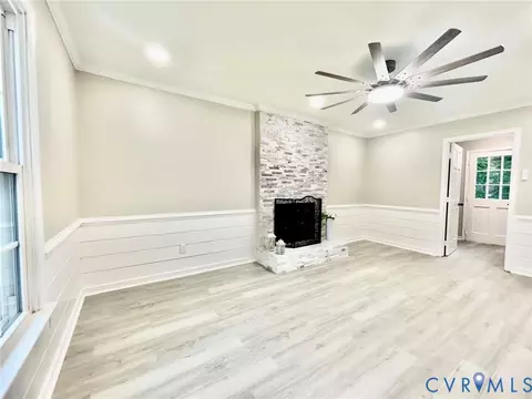 Living - 1841 Featherstone Dr, Midlothian, VA 23113 photo 7 of 9