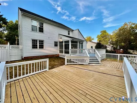 Exterior - 1841 Featherstone Dr, Midlothian, VA 23113 photo 11 of 16