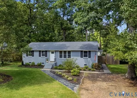 1506 Knollwood Dr, North Chesterfield, VA 23235