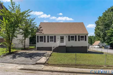 2219 Dellrose Dr, Hopewell, VA 23860