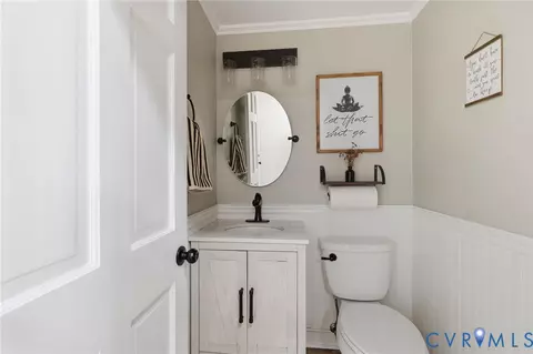 Bath - 13411 Queensgate Rd, Midlothian, VA 23114 photo 1 of 4