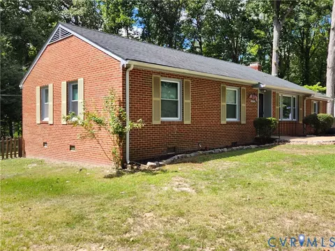 Exterior - 1706 Pulliam St, North Chesterfield, VA 23235 photo 3 of 11