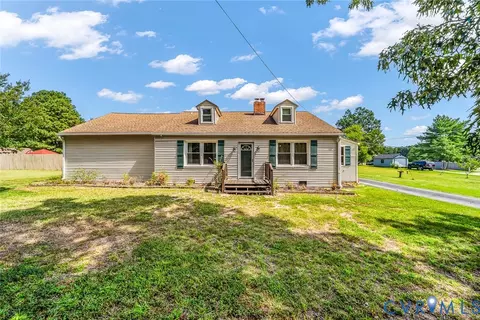 25014 Ferndale Rd, Petersburg, VA 23803