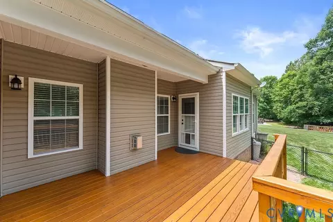 Exterior - 13610 Cooks Mill Pl, Lanexa, VA 23089 photo 16 of 18