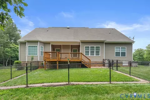 Exterior - 13610 Cooks Mill Pl, Lanexa, VA 23089 photo 11 of 18