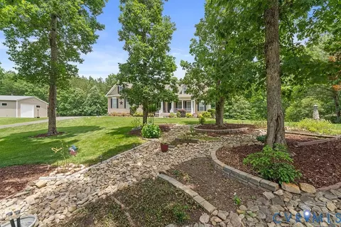 Exterior - 13610 Cooks Mill Pl, Lanexa, VA 23089 photo 8 of 18