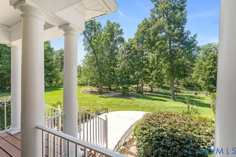 Exterior - 13610 Cooks Mill Pl, Lanexa, VA 23089 photo 10 of 18