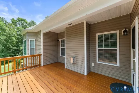 Exterior - 13610 Cooks Mill Pl, Lanexa, VA 23089 photo 15 of 18