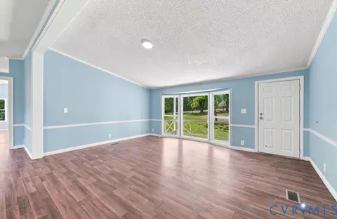 Living - 977 Burchs Mill Rd, Urbanna, VA 23175 photo 5 of 7