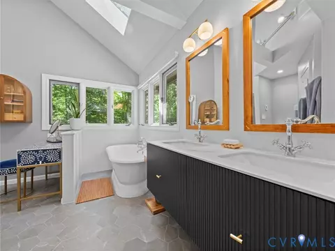 Bath - 3201 Saint Stephens Way, Midlothian, VA 23113 photo 6 of 8