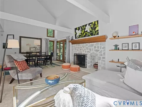 Living - 3201 Saint Stephens Way, Midlothian, VA 23113 photo 8 of 9