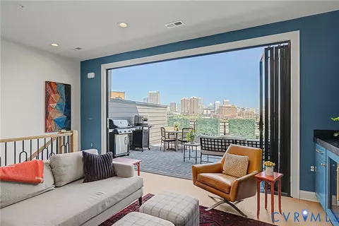 453 W 7th St, Richmond, VA 23224
