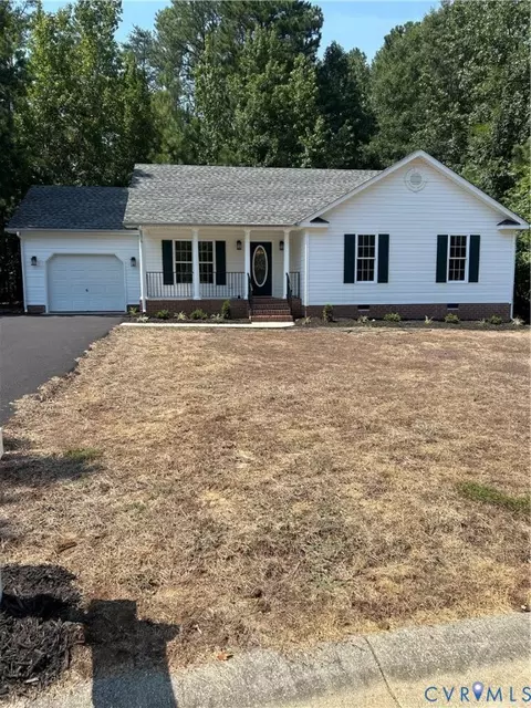 3029 Rolling Hill Dr, Hopewell, VA 23860
