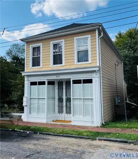 625 Grove Ave, Petersburg, VA 23803