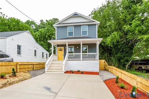 111 St Matthew St, Petersburg, VA 23803
