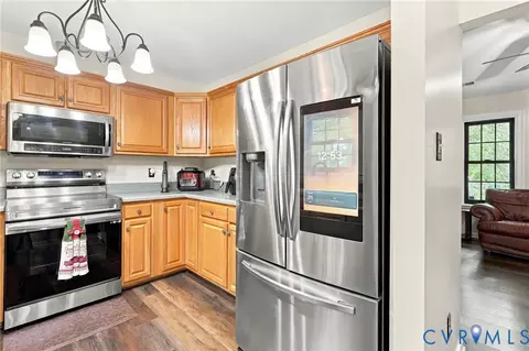 Kitchen - 133 Ford Rd, Bumpass, VA 23024 photo 6 of 6