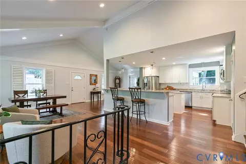 Entry Way - 4327 Wakefield Rd, Richmond, VA 23235 photo 2 of 2