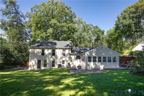 Exterior - 4327 Wakefield Rd, Richmond, VA 23235 photo 8 of 14