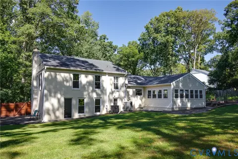 Exterior - 4327 Wakefield Rd, Richmond, VA 23235 photo 7 of 14
