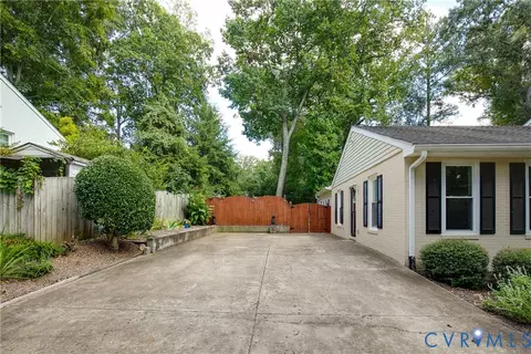 Exterior - 4327 Wakefield Rd, Richmond, VA 23235 photo 14 of 14