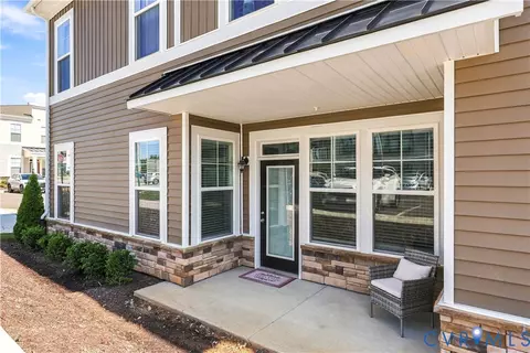 Exterior - 4000 Next Level Trce, Midlothian, VA 23112 photo 4 of 9