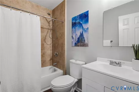 Bath - 3000 Montecrest Ave, Richmond, VA 23234 photo 3 of 4