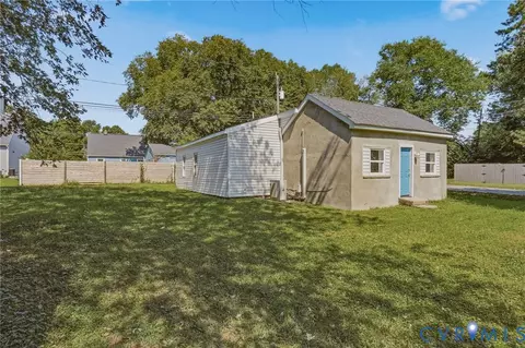 Exterior - 3000 Montecrest Ave, Richmond, VA 23234 photo 4 of 6