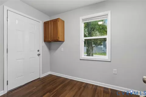 Entry Way - 3000 Montecrest Ave, Richmond, VA 23234 photo 2 of 2