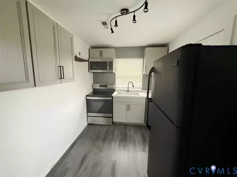 Kitchen - 2419 Everett St, Richmond, VA 23224 photo 1 of 1