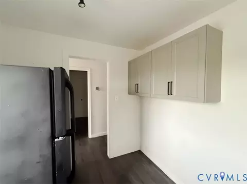 Entry Way - 2419 Everett St, Richmond, VA 23224 photo 2 of 3