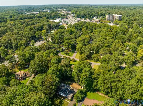 View/Area - 2816 Skipton Rd, Richmond, VA 23225 photo 5 of 8