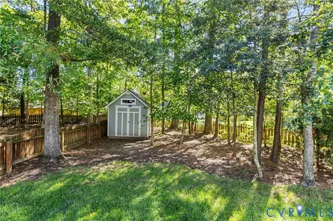 Exterior - 3507 Evershot Dr, Midlothian, VA 23112 photo 8 of 14