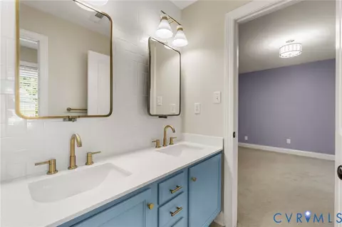 Bath - 3507 Evershot Dr, Midlothian, VA 23112 photo 2 of 6