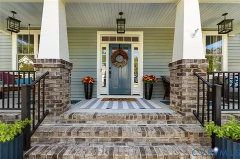 Exterior - 3507 Evershot Dr, Midlothian, VA 23112 photo 3 of 14