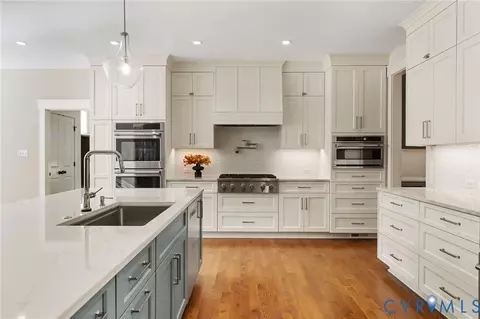 Kitchen - 3507 Evershot Dr, Midlothian, VA 23112 photo 1 of 7