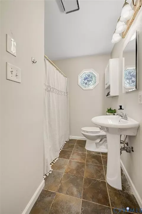 Bath - 3530 Glisson Rd, Richmond, VA 23237 photo 1 of 1