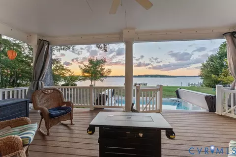 Exterior - 1226 Indiantown Rd, Weems, VA 22576 photo 5 of 6