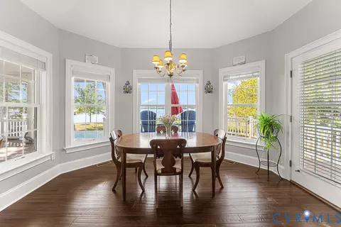 Dining - 1226 Indiantown Rd, Weems, VA 22576 photo 6 of 7