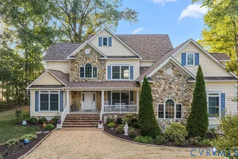 Exterior - 1226 Indiantown Rd, Weems, VA 22576 photo 1 of 6