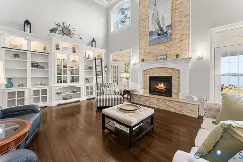 Living - 1226 Indiantown Rd, Weems, VA 22576 photo 4 of 6