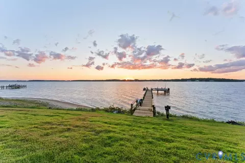 View/Area - 1226 Indiantown Rd, Weems, VA 22576 photo 9 of 9