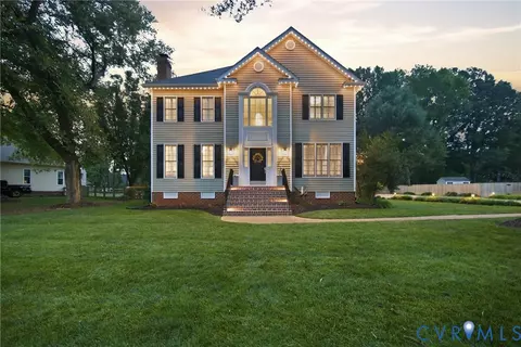 8415 Summer Walk Pkwy, Mechanicsville, VA 23116
