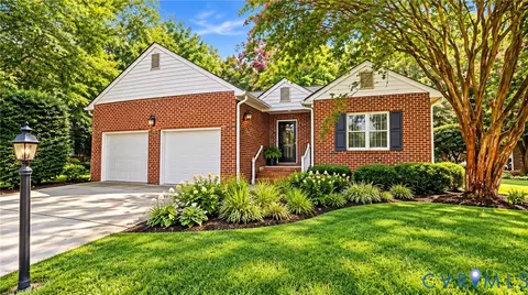 5500 Lakemere Dr, North Chesterfield, VA 23234