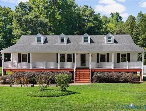 4916 Cochise Trl, North Chesterfield, VA 23237