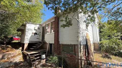 Other - 210 E Thomas St, Danville, VA 24540 photo 2 of 6