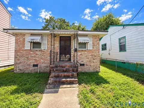 834 Miller St, Petersburg, VA 23803