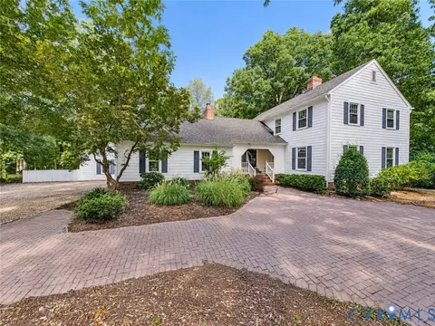 13920 Elmstead Rd, Midlothian, VA 23113 photo 2
