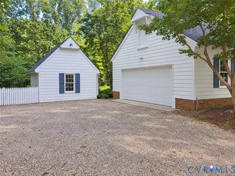 13920 Elmstead Rd, Midlothian, VA 23113 photo 3