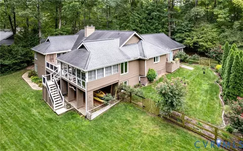 5704 Harbour Bluff Ter, Midlothian, VA 23112